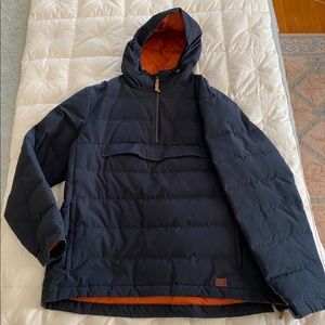 L.l.Bean quilted jacket in navy blue with hood and kangaroo pocket